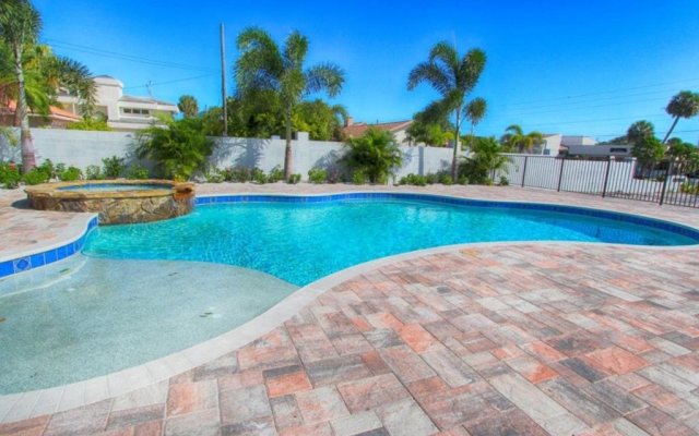 Gulf Sunset Oasis Holiday home