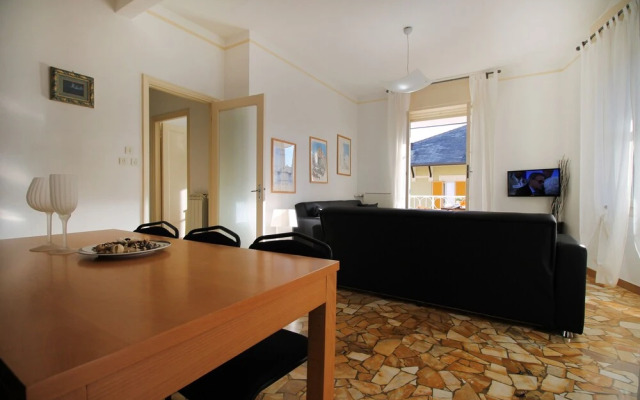 House Bella