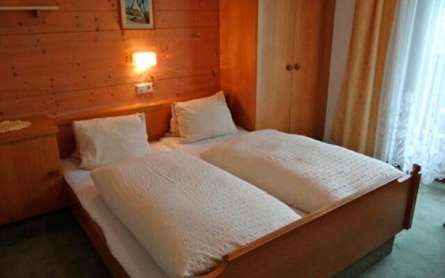 Ski & Bike Pension Maria
