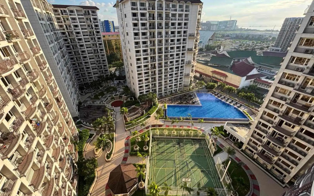 Extremeli Suites