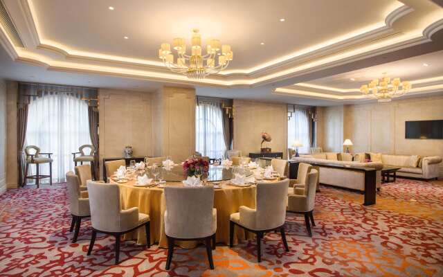 Radisson Blu Forest Manor Shanghai Hongqiao