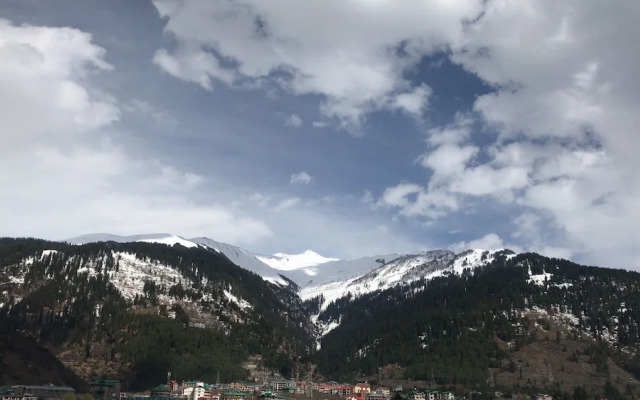 The Laurent and Banon Resorts