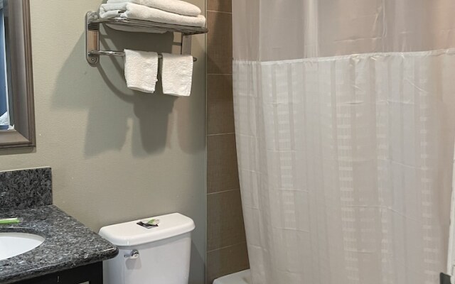 Villa Inn & Suites