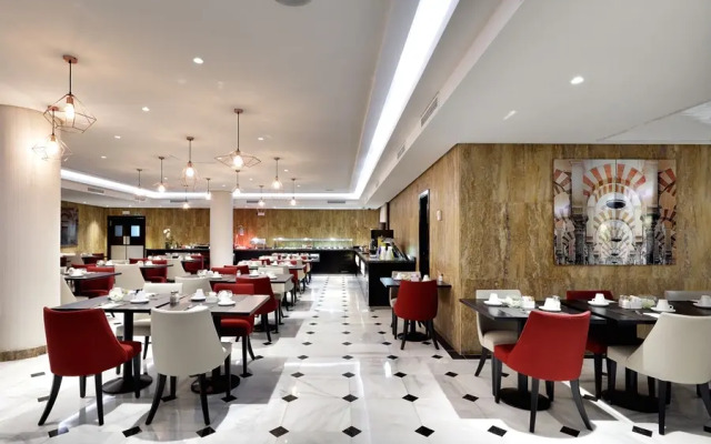 Eurostars Conquistador Hotel