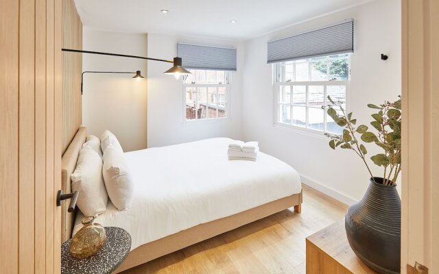 Host Stay Simply Scandi Golden Lion Apartments