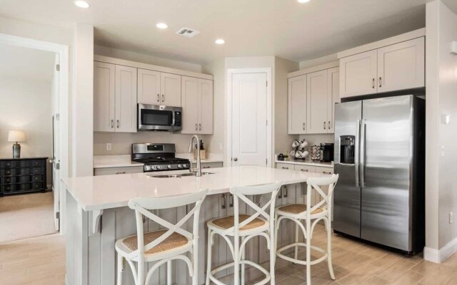 Black Rock Hills 5 Bedroom Home