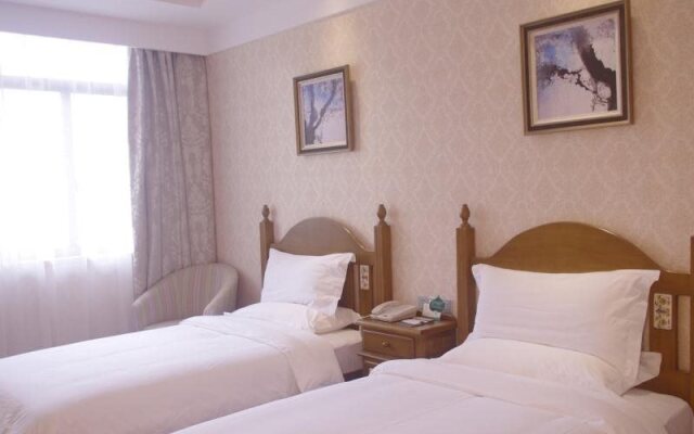 GreenTree Alliance ShangHai WanDa SongJiang University Town Metro Station Hotel