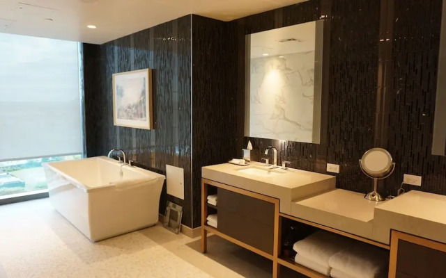 Hyatt Regency JFK Airport at Resorts World New York