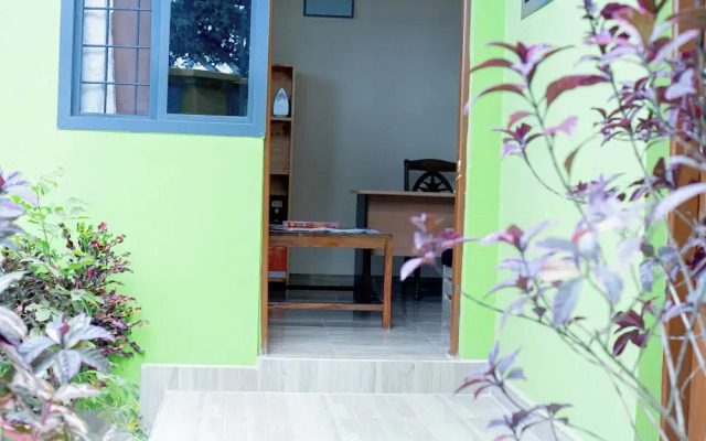 L &j modern backpackers BnB