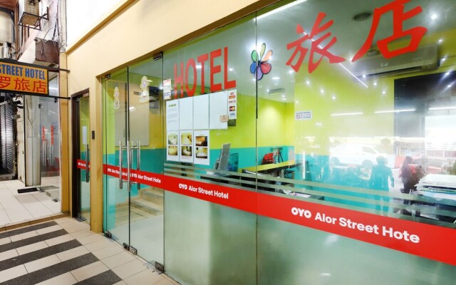 Oyo 89688 Alor Street Hotel