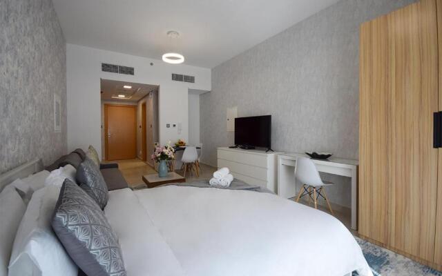 KeyHost - Pantheon Elysee JVC - K246