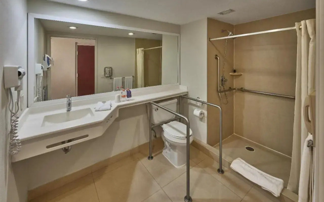 City Express by Marriott Mazatlán
