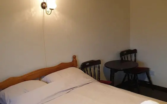 Innis Inn Guest House