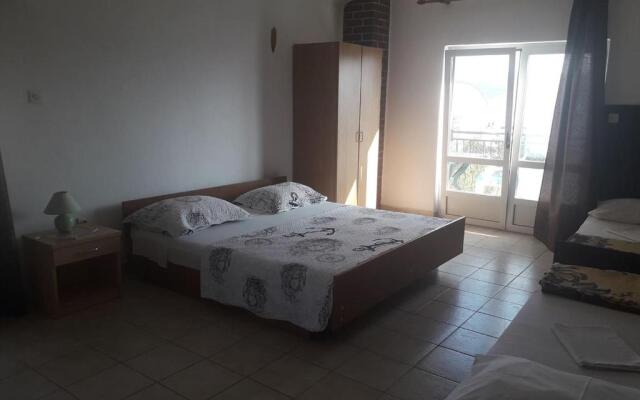 Apartments Vrša