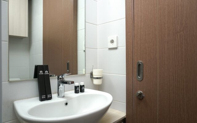 Furnished Studio with Pool View at Puri Orchard Apartment