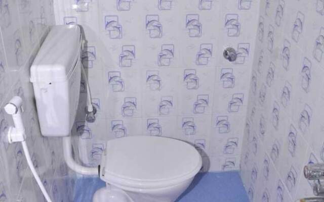 Ulo R2 Banquet and Room