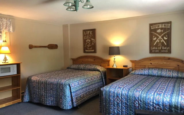 Dwight Village Motel