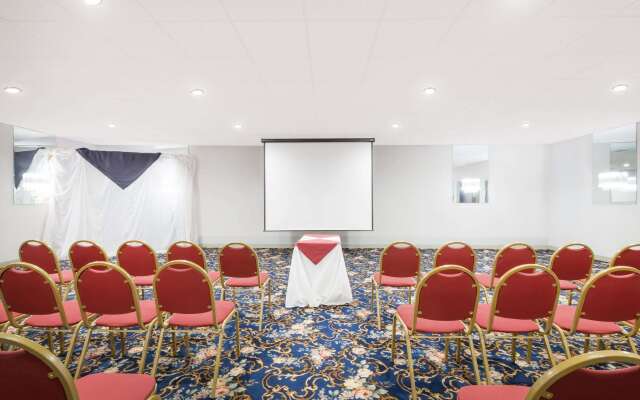 Ramada by Wyndham Watertown/Thousand Islands NY
