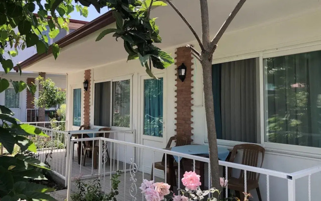 Yunus Apart Hotel