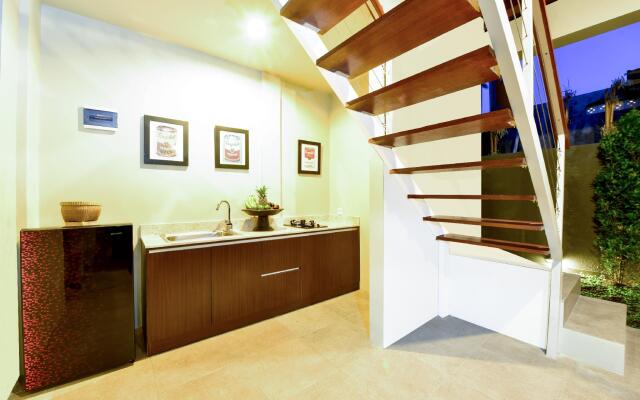 The Lumbung Wood Villa