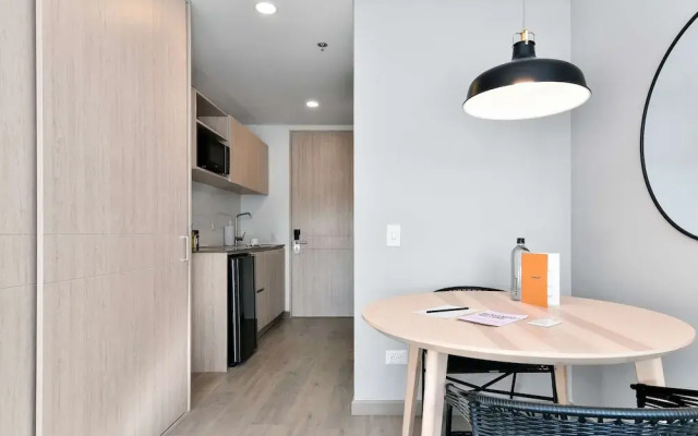 w Comfy Loft w Perfect Deco in Santa Barbara
