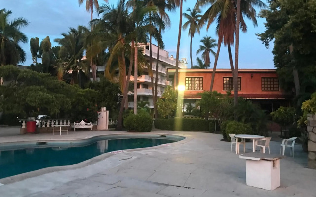 Las Hamacas