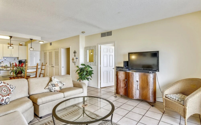 Galvestonian 1002-Beachfront Getaway - 2 Br Condo
