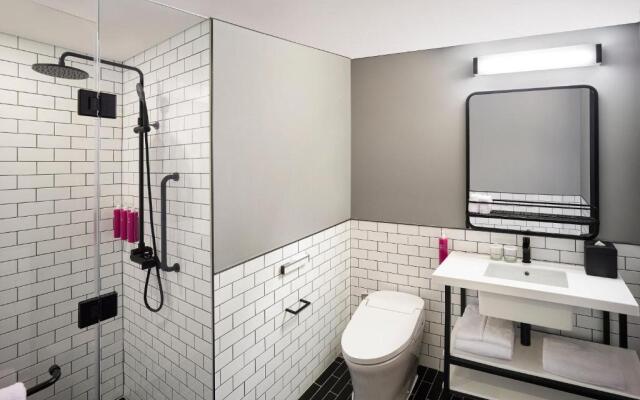 Moxy Seoul Myeongdong