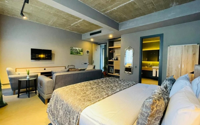 Sandora Boutique Hotel