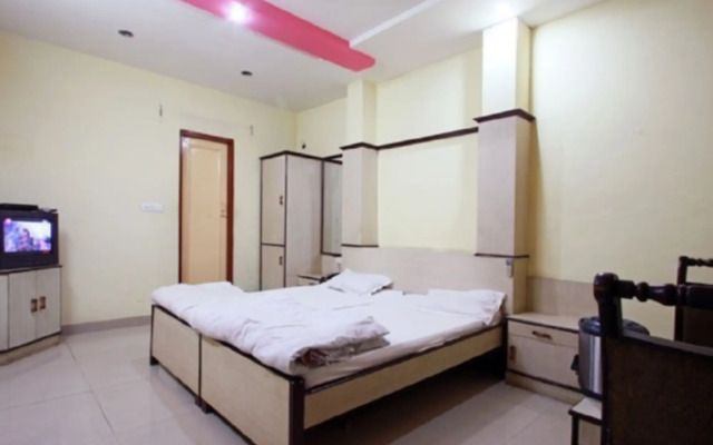 Hotel Raj Palace