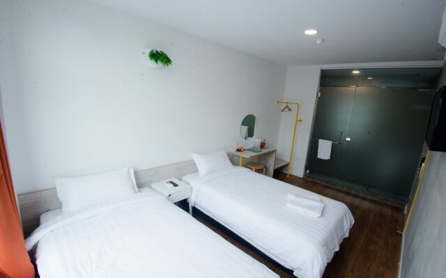 Vrest Hotel
