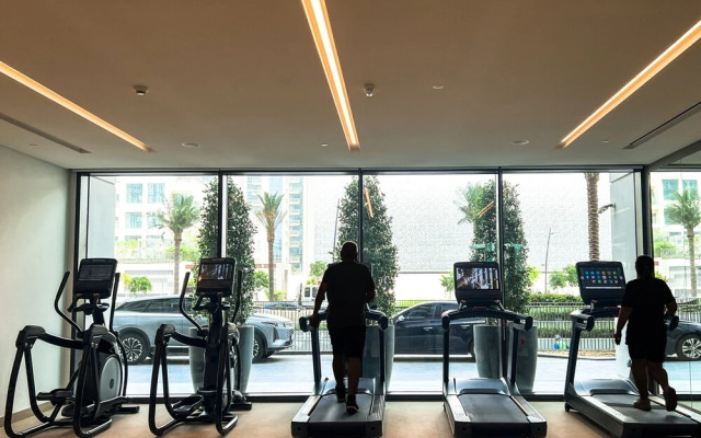 Palace Residence - 910 - DC