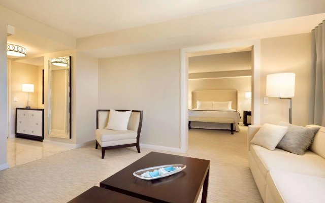 The H Hotel