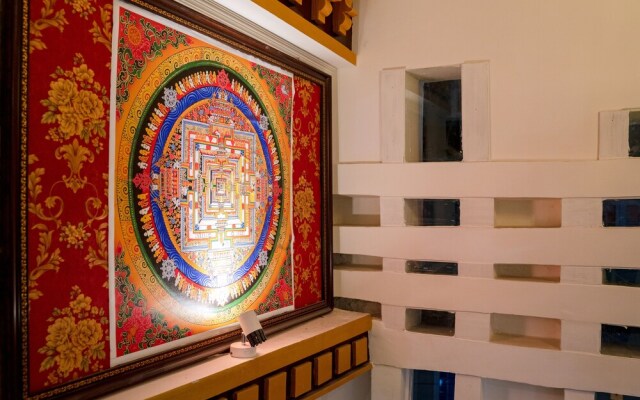 Royal Tara