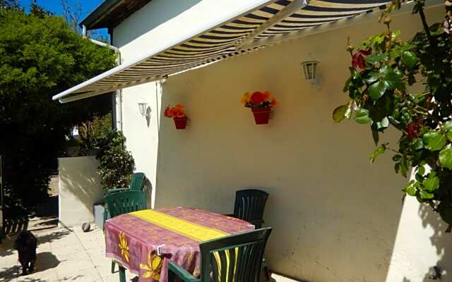 Chez Corinne