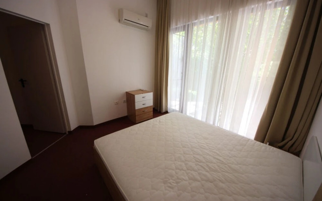 Marina Cape by Menada