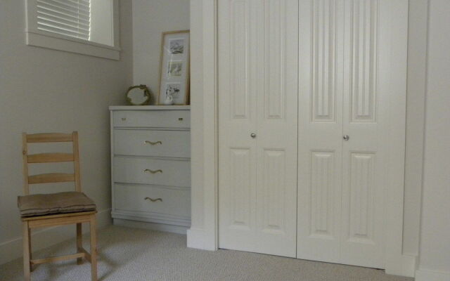 Hillcrest Avenue Bed & Breakfast