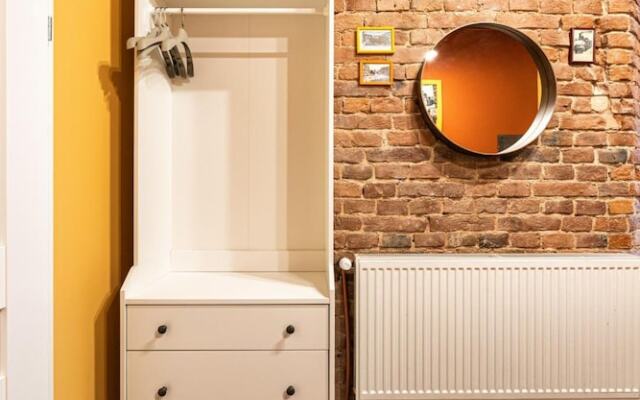 Post House Rooms