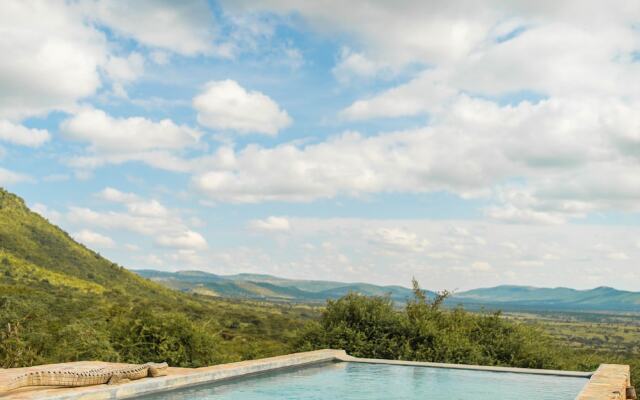 Taasa Lodge
