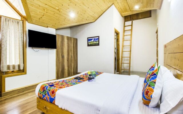 FabEscape Hill Partridge Cottage