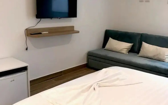 Synergy Room 1