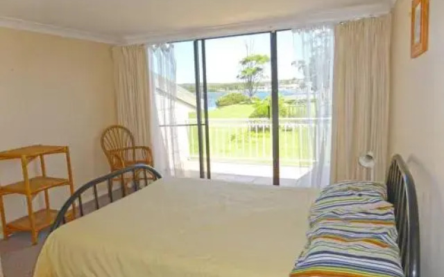 HAIS18G - Riverside Delight