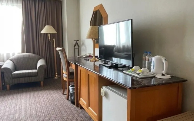 Chuto Plaza Hotel