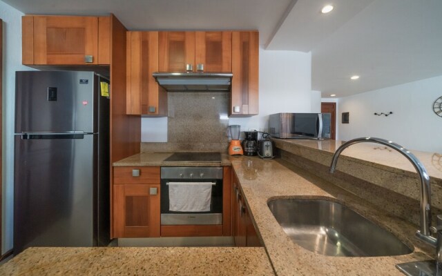 Wayak 301 - Center of Playa del Carmen