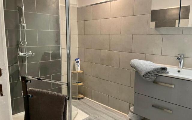 Moissac Centre Studio 30m2 Calme Cour Intérieure vélo Netflix