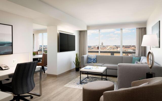 Hilton Washington DC National Mall The Wharf
