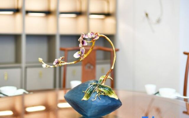 RIGHT Hotel (Beijing Guomao SKP Center)