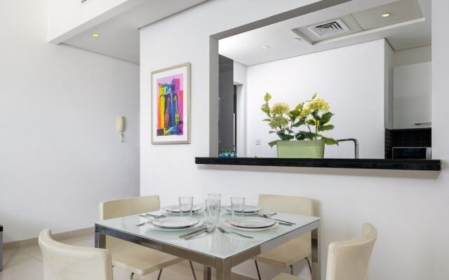 LUX Holiday Home - Silverene Towers 2