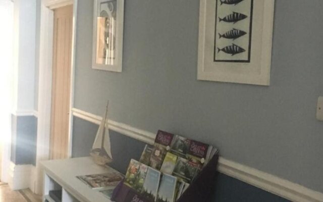 Lazy Waves Boutique B&B