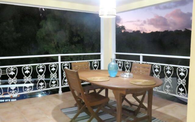 Apartment With 2 Bedrooms In Gros Morne With Enclosed Garden And Wifi